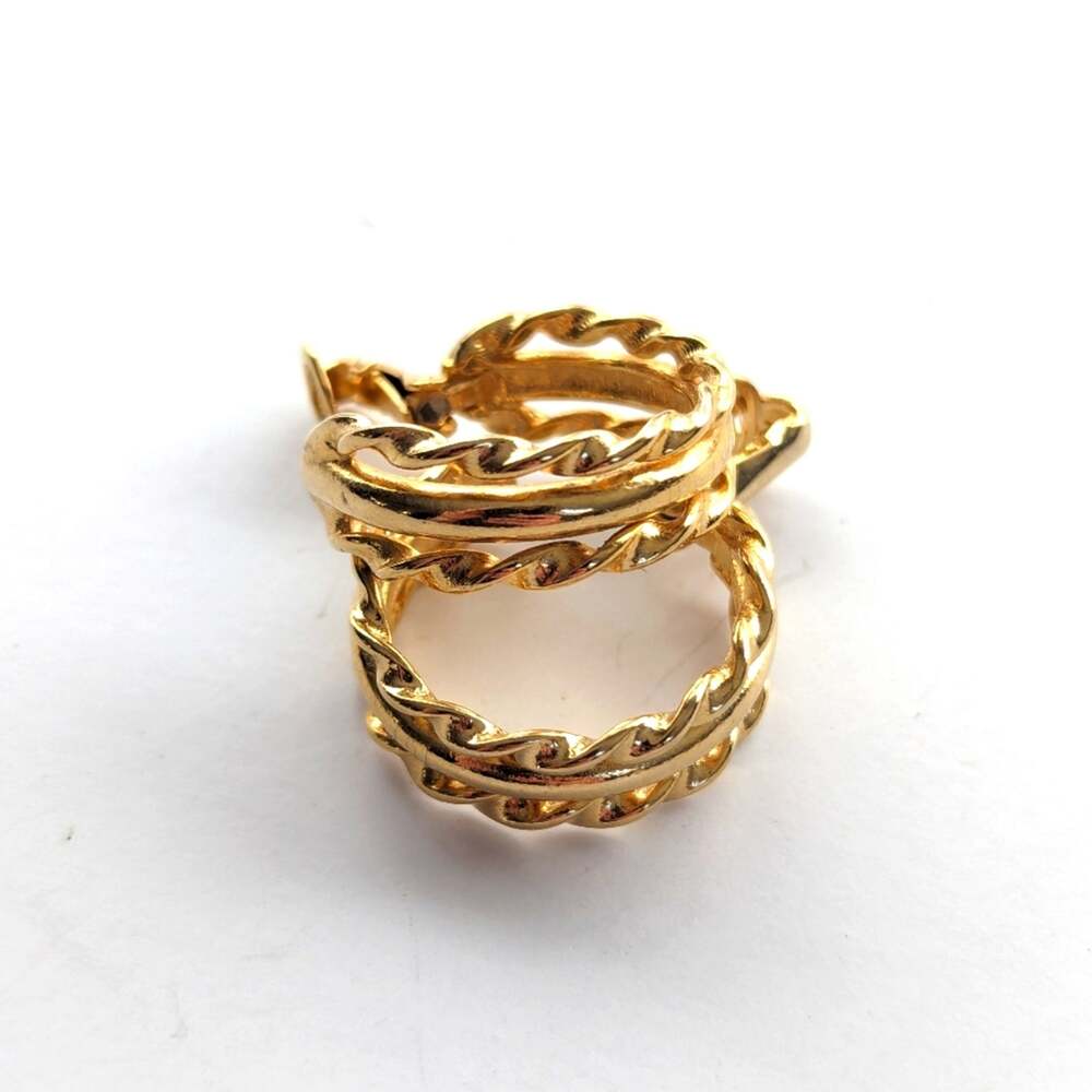 Vintage Estate Gold Tone Twisted Rope Textured Half Hoop Clip On Earrings